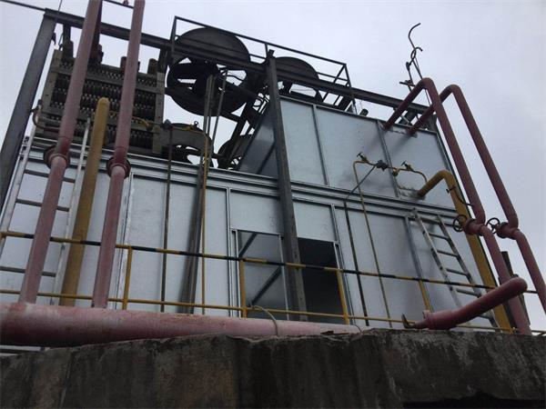 玻璃鋼儲罐的特性介紹,玻璃鋼儲罐生產廠家