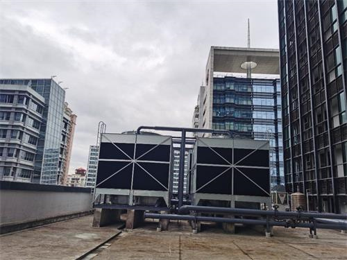 玻璃鋼儲(chǔ)罐的選擇技巧,玻璃鋼儲(chǔ)罐